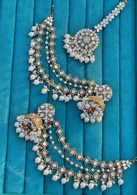 Bahubali style Earrings with beautiful tana & tikli